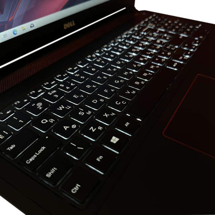 Ноутбук Dell Inspiron 5577 i5-7300HQ 8Gb 120Gb SSD GTX1050-4Gb