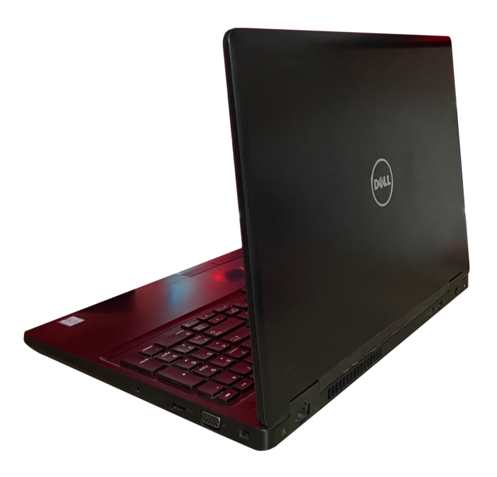 Ноутбук Dell Latitude 5580 i5-7440HQ 8Gb 256Gb SSD Nvidia 940MX - 2Gb Б\В