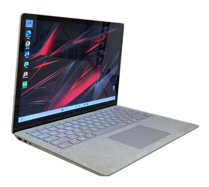 Сенсорний Ультрабук Microsoft Surface Laptop 2 i5-8350U 16Gb 256Gb SSD Intel UHD Б/В