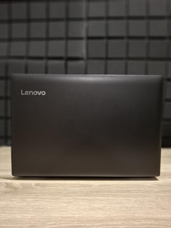 Ноутбук Lenovo IdeaPad 320-15IKB I3-7130U/8GB/120SSD+1TB HDD/Nvidia 940MX 2GB Б/В