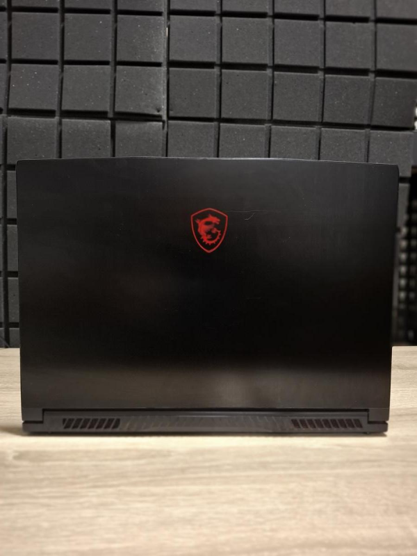 Ноутбук MSI Thin 15 144Hz i5-10500H/16Gb/512SSD/Nvidia RTX3060-6Gb Б/В