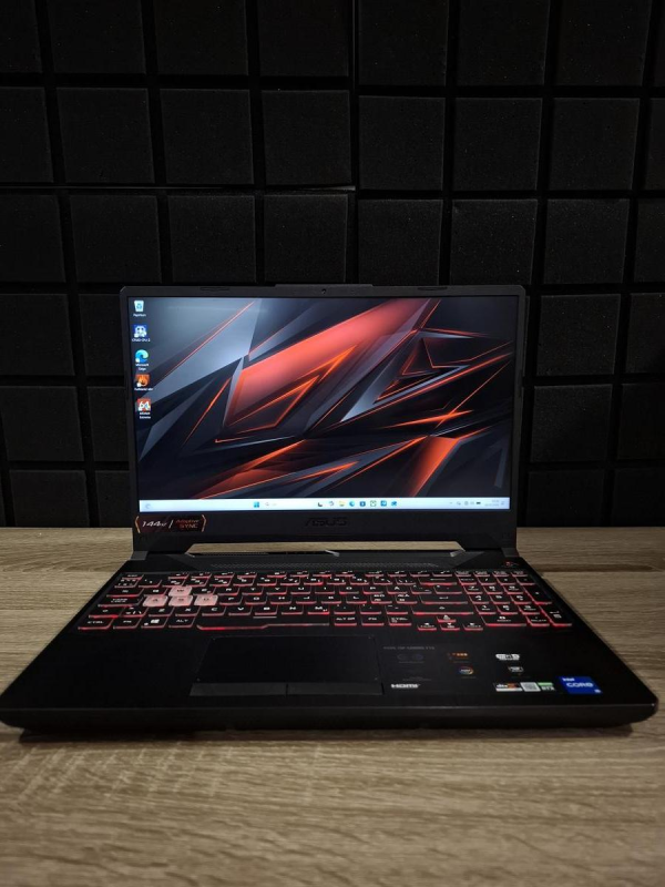 Ноутбук Asus TUF F15 144Hz i5-11400H/16GB/512SSD/RTX3050-4GB Б/В