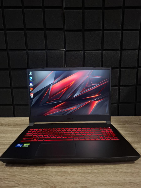Ноутбук MSI Katana GF66 11UE 144Hz i5-11400H/16GB/512SSD/RTX3060-6GB Б/В