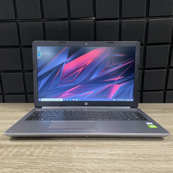 Ноутбук HP 250 G7 i5-8265U/8GB/120SSD/MX110-2GB Б/В