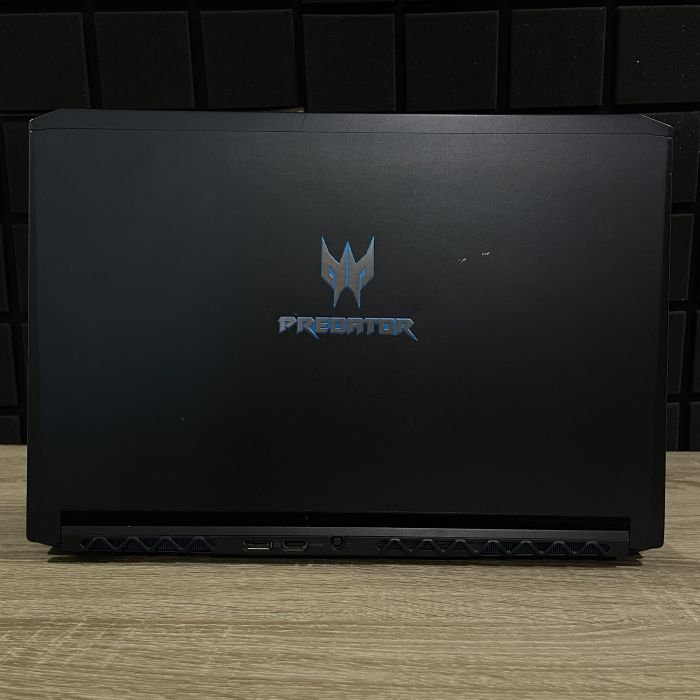 Ноутбук Acer Predator PT715-51 I7-7700HQ/16GB/500SSD/GTX1060-6GB Б/В