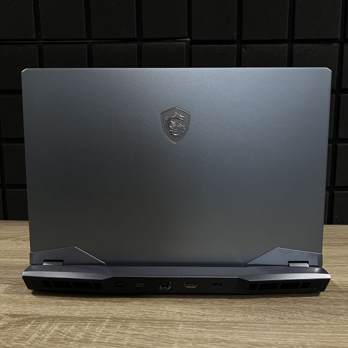 Ноутбук MSI GE66 Raider 300Hz i7-10870H/16GB/1TbSSD/RTX3080-16Gb Б/В