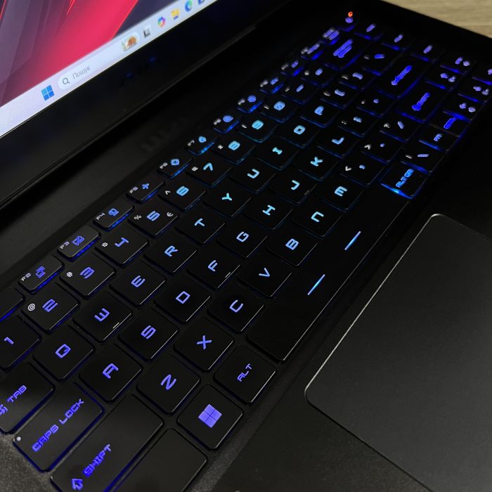 Ноутбук MSI GE66 Raider 300Hz i7-10870H/16GB/1TbSSD/RTX3080-16Gb Б/В