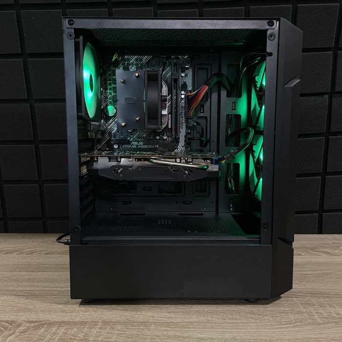 Ігровий ПК AURA Black Ryzen 5 2600/16GB/128SSD+750HDD/RX580-8GB Б/В