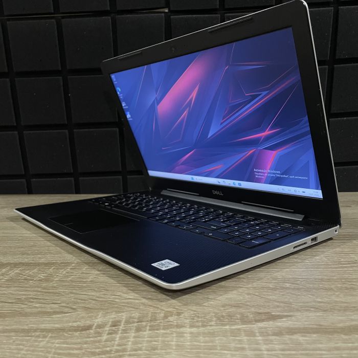 Ноутбук DELL Inspiron 3593 I5-1035G1/8GB/256SSD/Intel Б/В