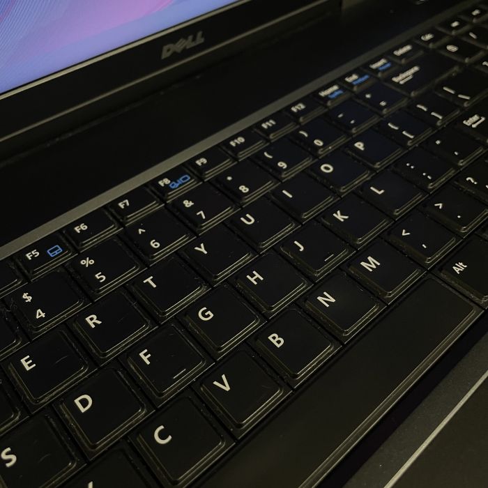 Ноутбук Dell Latitude E5540 i5-4200U/12GB/128SSD/IntelHD Б/В