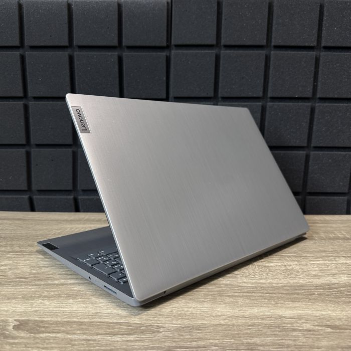 Ноутбук Lenovo Ideapad 3 i5-10210U/8GB/512SSD/MX130 Б/В