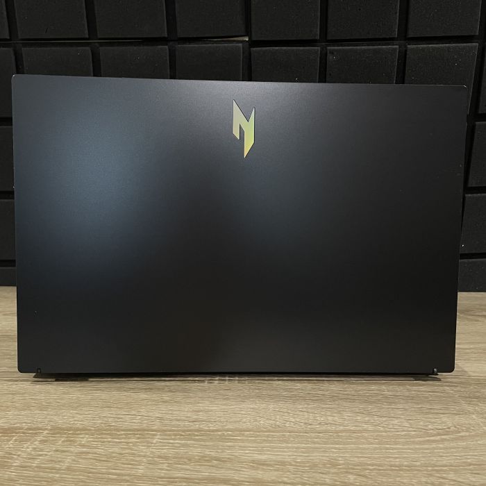 Ноутбук Acer Nitro V15 165Hz Ryzen 5 6600H/16GB/512SSD/RTX3050-6GB Б/В