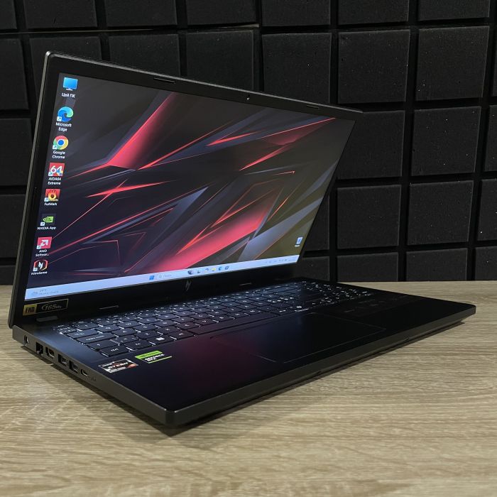 Ноутбук Acer Nitro V15 165Hz Ryzen 57535HS/16GB/512SSD/RTX4060-8GB Б/В