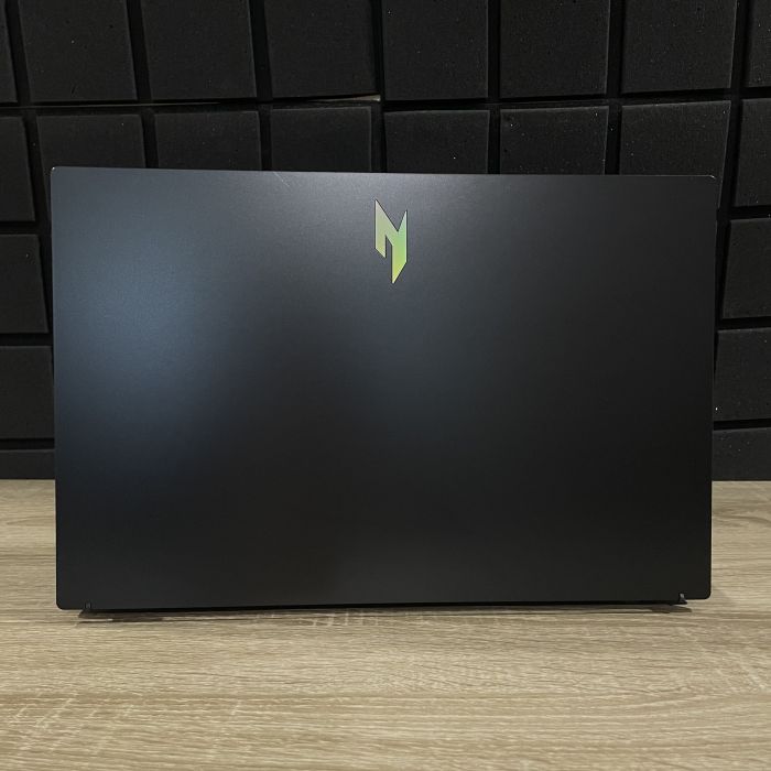 Ноутбук Acer Nitro V15 165Hz Ryzen 57535HS/16GB/512SSD/RTX4060-8GB Б/В