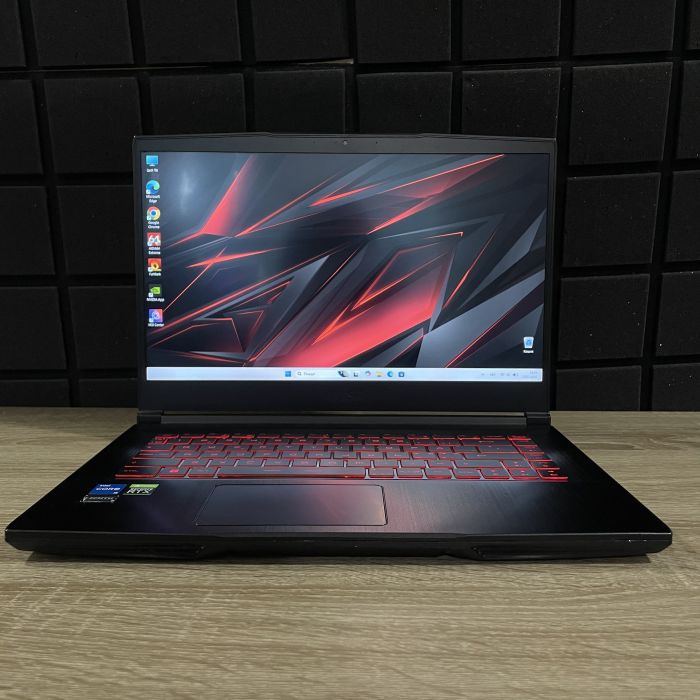Ноутбук MSI GF63 Thin 11UC 144Hz I5-11400H/16GB/512SSD/RTX3050-4GB Б/В