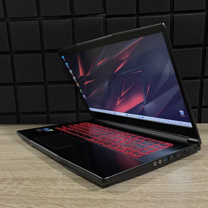 Ноутбук MSI GF63 Thin 11UC 144Hz I5-11400H/16GB/512SSD/RTX3050-4GB Б/В