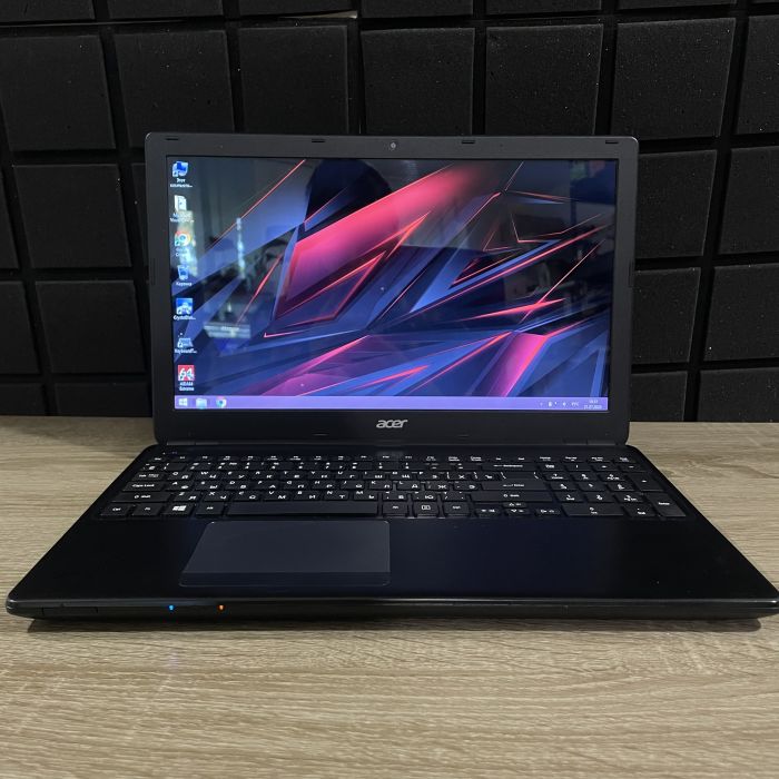 Ноутбук Acer Aspire E1-522 AMD E1-2500/8GB/120SSD/IntelHD Б/В