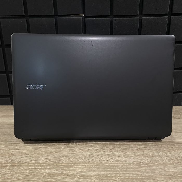 Ноутбук Acer Aspire E1-522 AMD E1-2500/8GB/120SSD/IntelHD Б/В