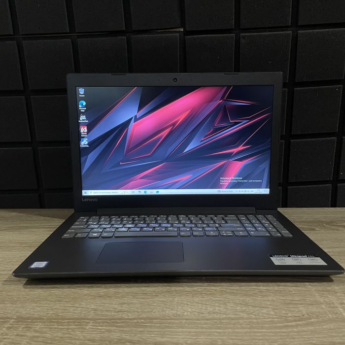 Ноутбук Lenovo IdeaPad 330-15IKB I3-7020U/8GB/120SSD/MX150-2GB Б/В