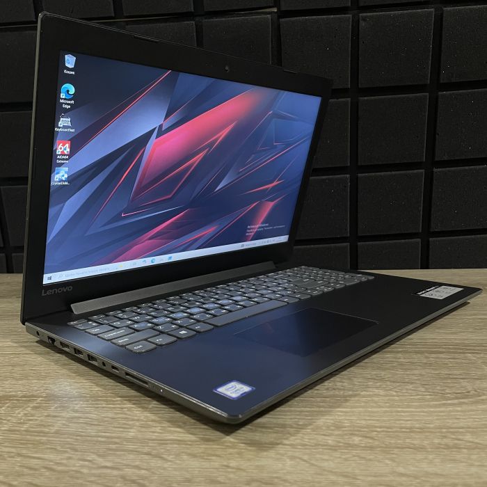 Ноутбук Lenovo IdeaPad 330-15IKB I3-7020U/8GB/120SSD/MX150-2GB Б/В