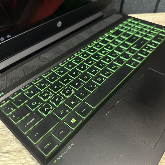 Ноутбук HP PAVILION 15 Ryzen 5 4600H/16GB/500SSD+256SSD/GTX1650Ti-4GB Б/В