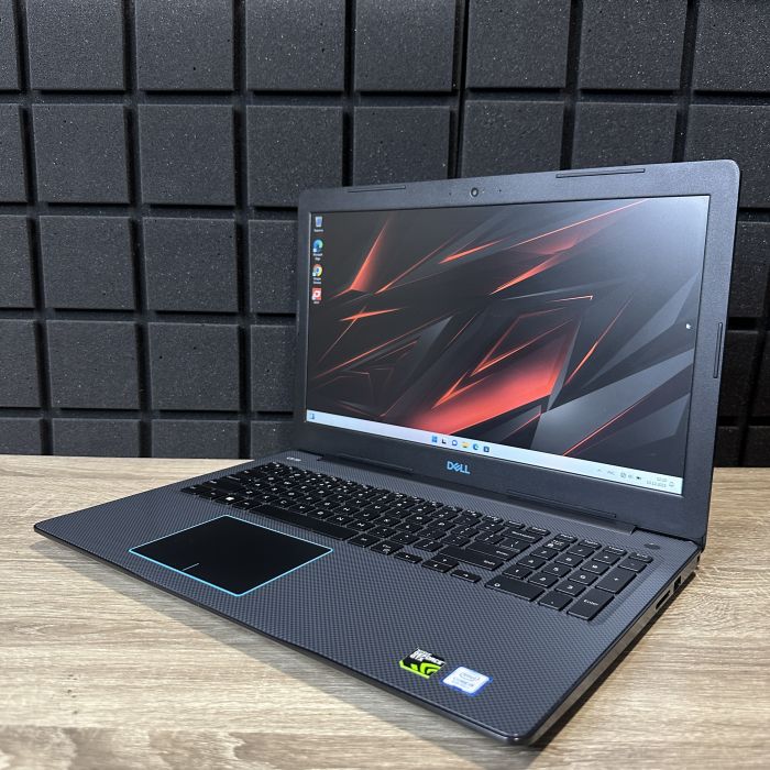 Ноутбук Dell G3 3579 i5-8300H/8GB/250SSD/GTX1050-4GB Б/В