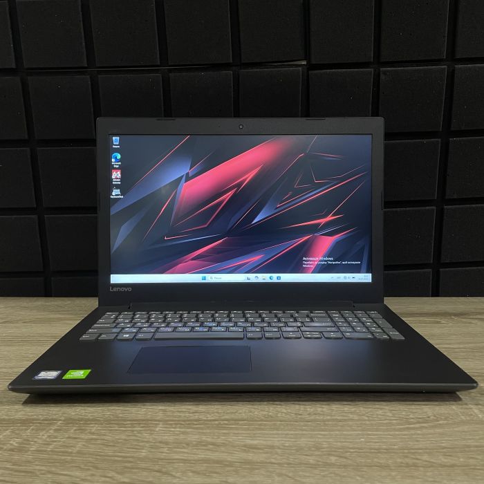Ноутбук Lenovo IdeaPad 330-15 I3-7020U/8GB/256SSD/MX150-2GB Б/В