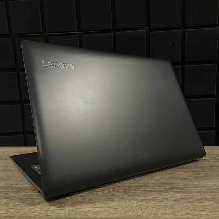 Ноутбук Lenovo IdeaPad 330-15 I3-7020U/8GB/256SSD/MX150-2GB Б/В