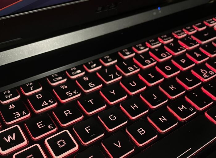 Ноутбук Acer Nitro AN515-55 144Hz I5-10300H/16GB/512SSD/GTX1660TI-6GB Б/В