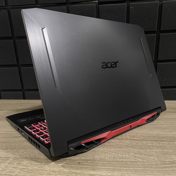 Ноутбук Acer Nitro AN515-55 144Hz I5-10300H/16GB/512SSD/GTX1660TI-6GB Б/В