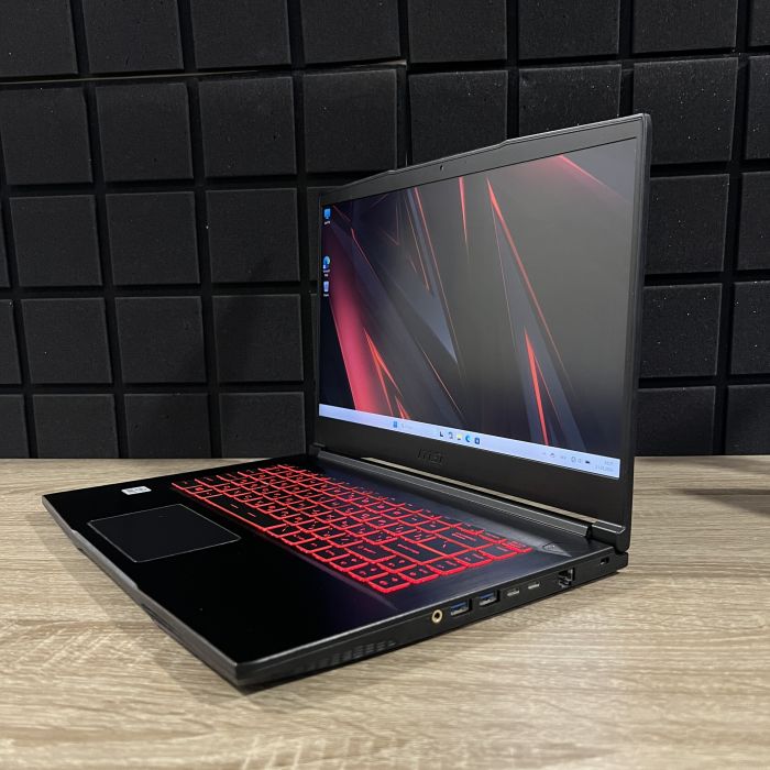 Ноутбук MSI GF65 Thin 10UE 144Hz i7-10750H/8Gb/512SSD/RTX3060-6Gb Б/В