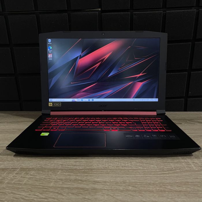 Ноутбук Acer Nitro AN515-31 I5-8250U/8GB/256GBSSD/MX150-2GB Б/В