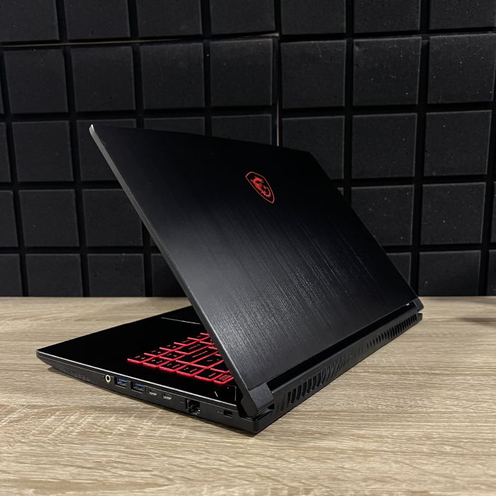 Ноутбук MSI GF65 Thin 10UE 144Hz i7-10750H/8Gb/512SSD/RTX3060-6Gb Б/В