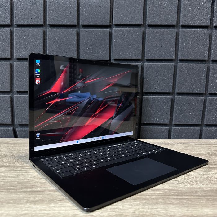 Ноутбук сенсорний Microsoft Surface i5-1035G7/8GB/256SSD/IrisPlusGraphics Б/В