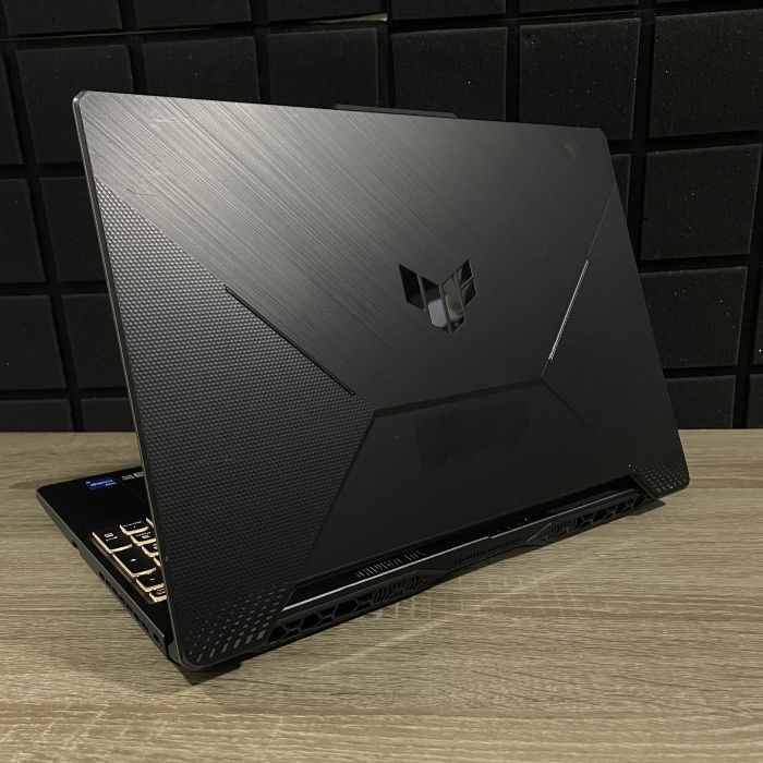 Ноутбук ASUS TUF Gaming F15 i5-11400H/16GB/512SSD/RTX3050TI-4GB Б/В