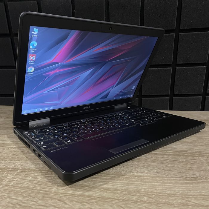 Ноутбук Dell E5540 i3-4030U/8Gb/128SSD/Intel HD Б/В