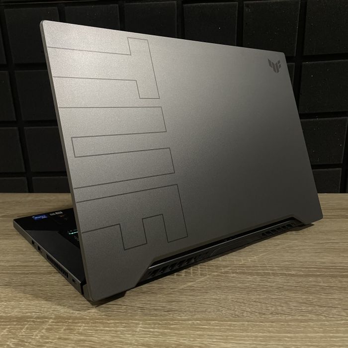 Ноутбук Asus Tuf Dash F15 FX516PC 144Hz I5-11300H/16GB/512SSD/RTX3050-4GB Б/В