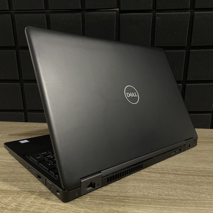 Ноутбук DELL Latitude 5590 I5-8350U/8GB/256SSD/IntelUHD Б/В