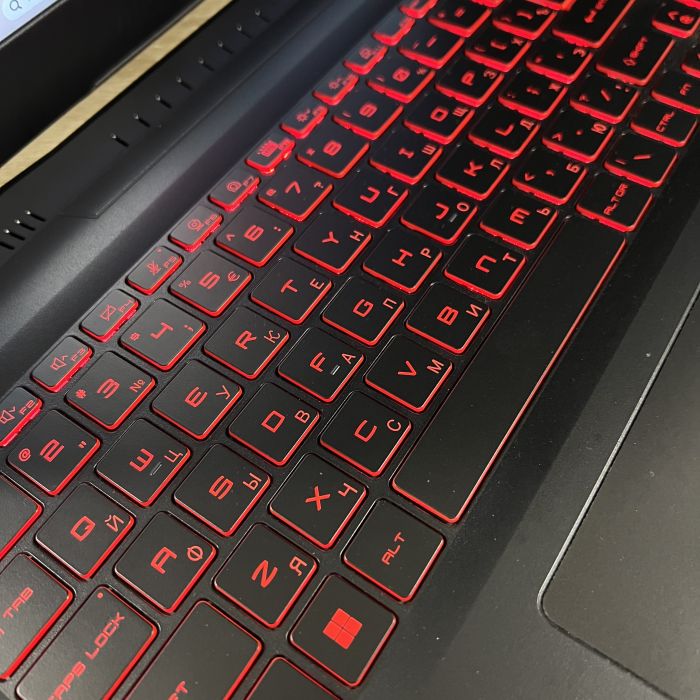 Ноутбук MSI KATANA GF66 11UG 144Hz i7-11800H/16GB/512SSD/RTX3070-8GB Б/В