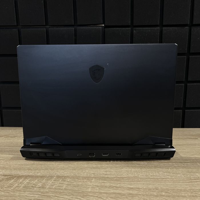 Ноутбук MSI Leopard 10UG 144Hz i7-10750H/32Gb/512SSD/RTX3070-8Gb Б/В
