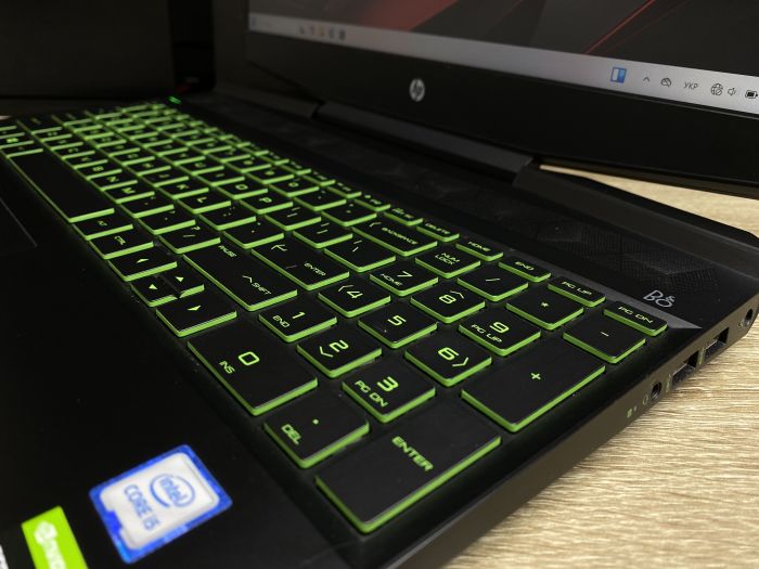 Ноутбук HP Gaming Ryzen 5 3550H 16Gb 512SSD Nvidia GTX1660Ti Б/В