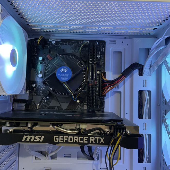 ПК AURA White I5-9400F/16GB/120SSD+750HDD/RTX2060-6GB Б/В