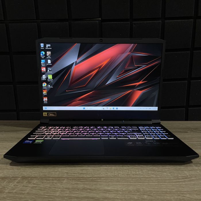 Ноутбук Acer Nitro AN515-57 144Hz I7-11800H/16GB/512SSD/RTX3060-6GB Б/В