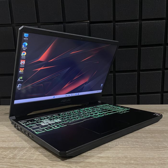 Ноутбук Asus Tuf FX505DT Ryzen 5 3550H/16GB/256GB SSD/GTX1650-4GB Б/В
