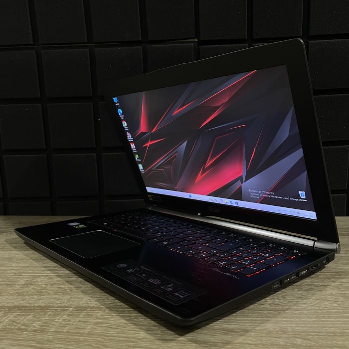 Ноутбук Acer Aspire VN7-593G 4k I7-7700HQ/16GB/512SSD/GTX1060-6GB Б/В