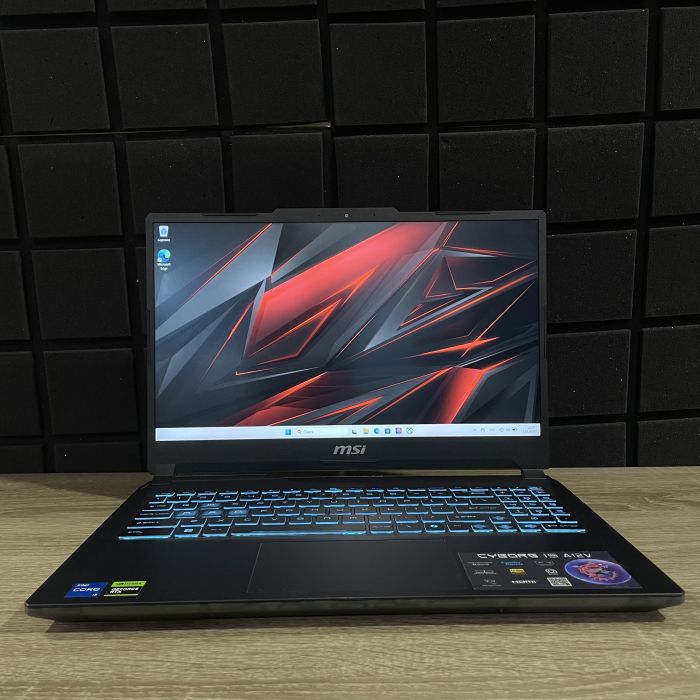 Ноутбук MSI Cyborg 15 A12VE 144Hz I5-12450H/16GB/512SSD/RTX4050-6GB Б/В