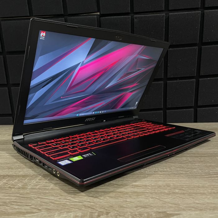 Ноутбук MSI GL63 8SE 120Hz I5-8300H/16GB/256SSD/RTX2060-6GB Б/В