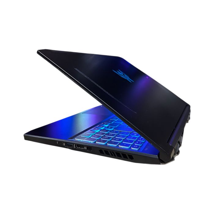 Ноутбук Acer Predator 144HZ i7-10870H/16Gb/1Tb SSD/RTX2070 Б/В