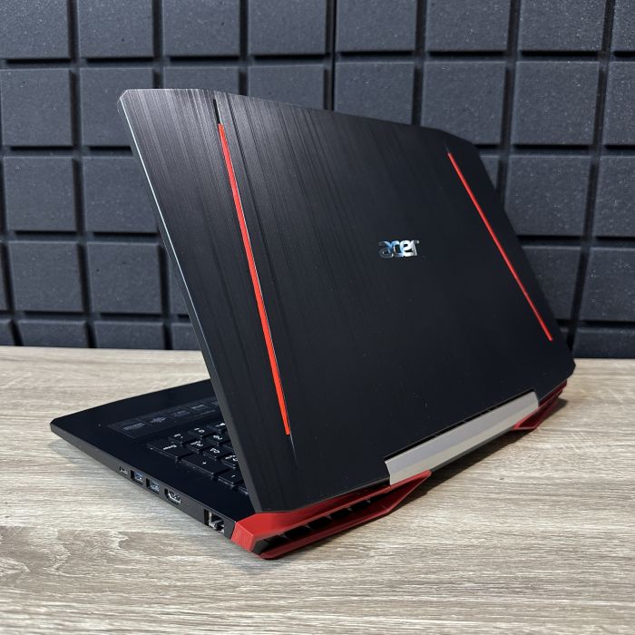 Ноутбук Acer Aspire VX i5-7300HQ/8Gb/120SSD/GTX1050ti Б/В