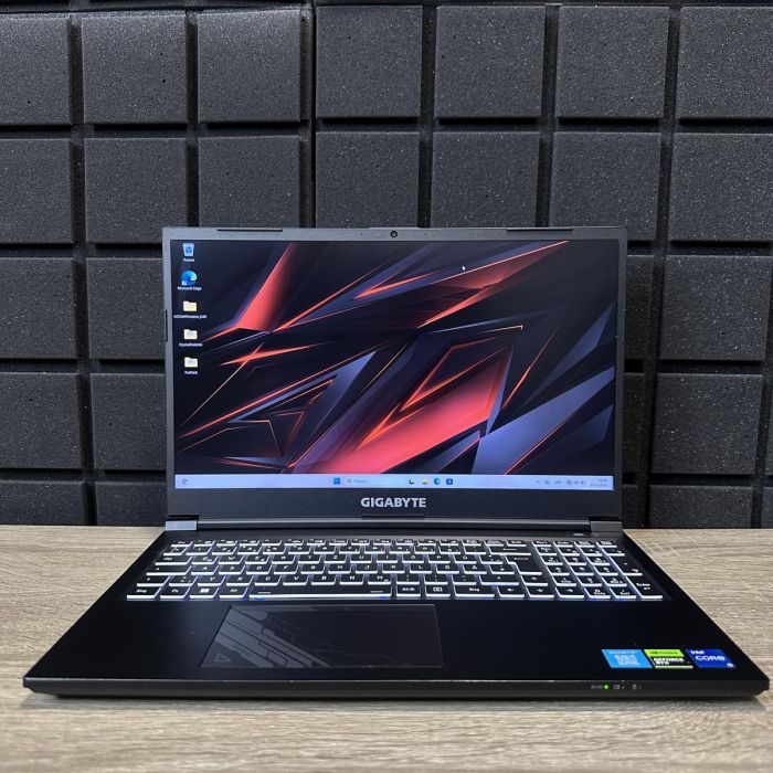 Ноутбук Gigabyte G5 144Hz i5-12500H/16GB/512SSD/RTX4050-6GB Б/В
